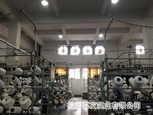 车间安装负压风机