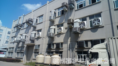 车间安装玻璃钢负压风机